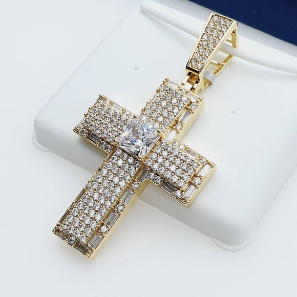 14K Gold Plated Cubic Zircon Pendant, EVBRS508 - Picture 6 of 9